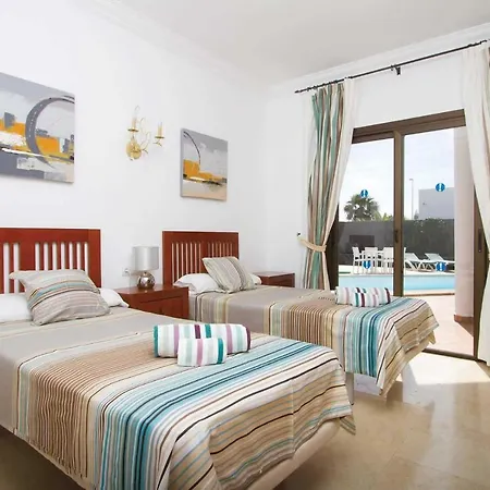 Villa Playa Blanca Sleeps 6 Air Con Wifi Playa Blanca (Lanzarote)